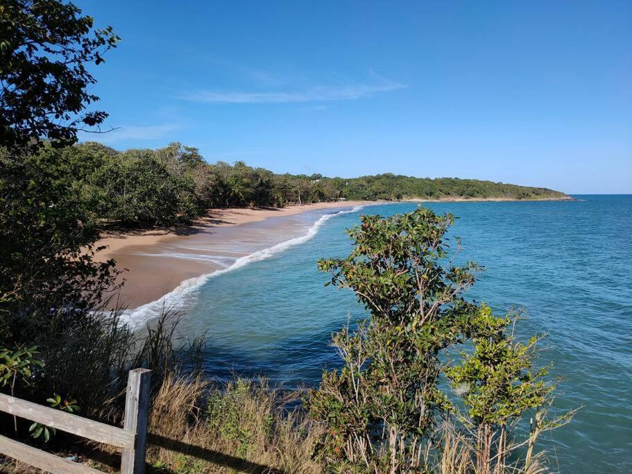 Haut De Villa Avec Vue Sur La Mer Sainte-Rose Bagian luar foto
