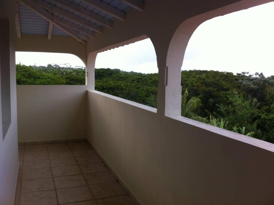 Haut De Villa Avec Vue Sur La Mer Sainte-Rose Bagian luar foto